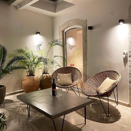 Guestready - Luxury With Private Terrace In Lapa Daire Lisboa Dış mekan fotoğraf